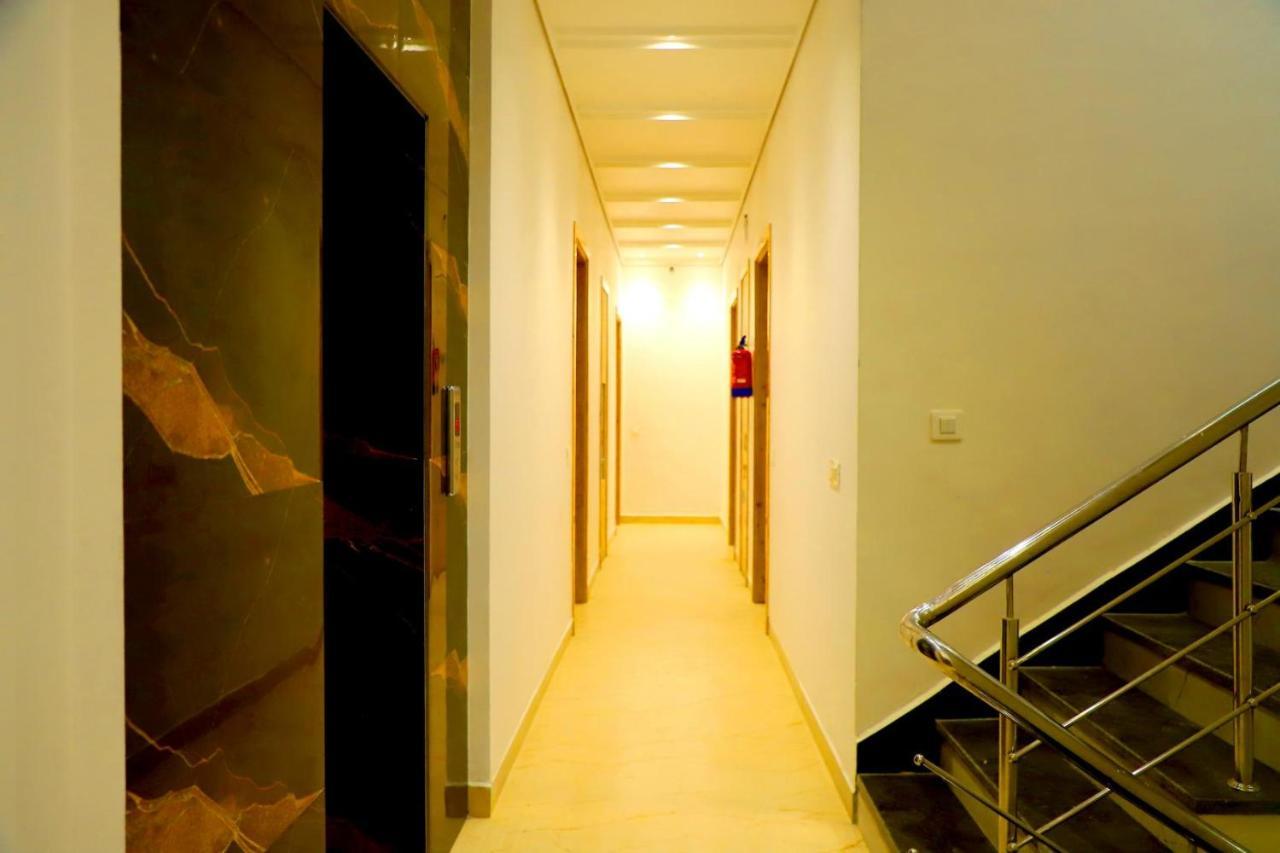 Hotel Diamond View Амритсар Екстериор снимка